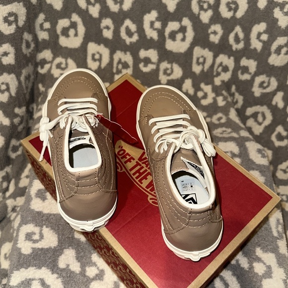 Vans Sk8-Hi Tapered Sneakers in 😍 Soft Leather 😍 Brown/Marshmallow 😍 New 🆕 - Picture 8 of 17